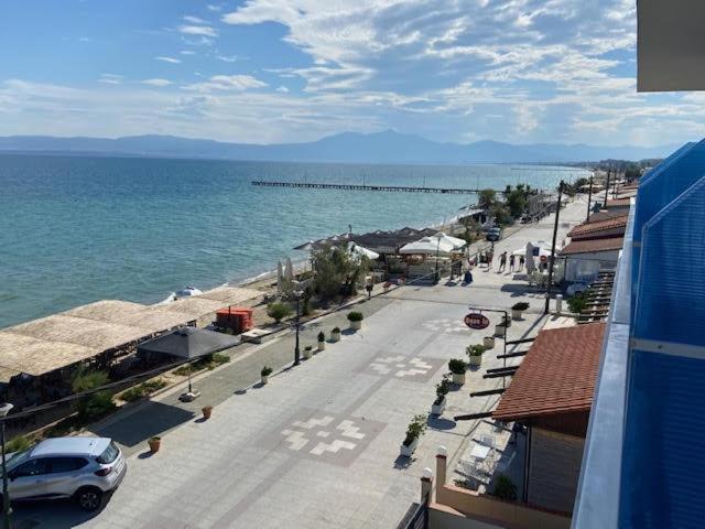 אגיה טריאדה Grand Dodo'S Triada Seaview Studios מראה חיצוני תמונה